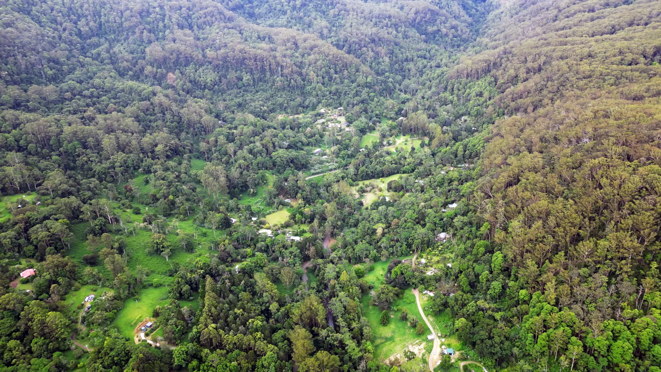 Tuntable Falls Community, aerial view